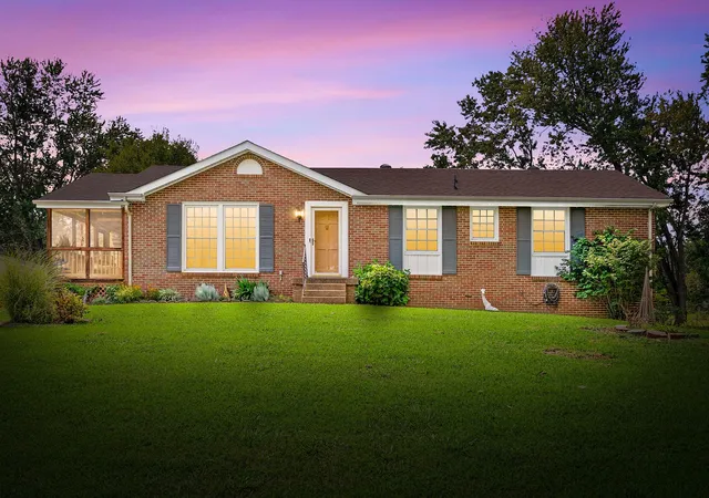 1st image of 112 Kimbrough Ct, Clarksville, TN 37043 | MLS# 3510635