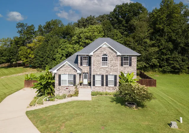 1st image of 736 Forrest Cove Ct, Clarksville, TN 37040 | MLS# 3512601