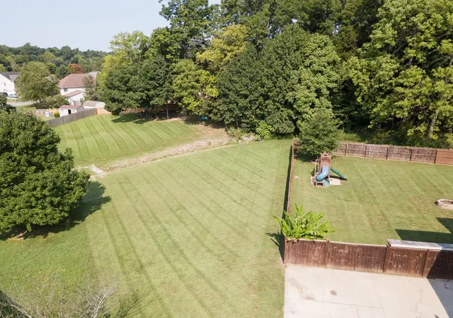 31st image of 736 Forrest Cove Ct, Clarksville, TN 37040 | MLS# 3512601