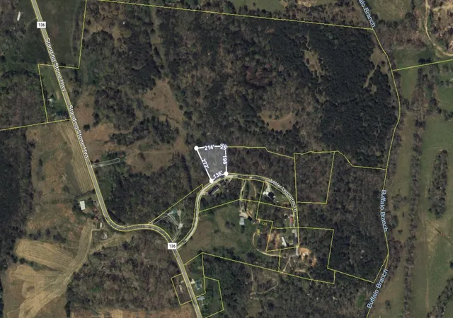 10th image of 129 Lester Ledbetter Ln, Hilham, TN 38568 | MLS# 3512460