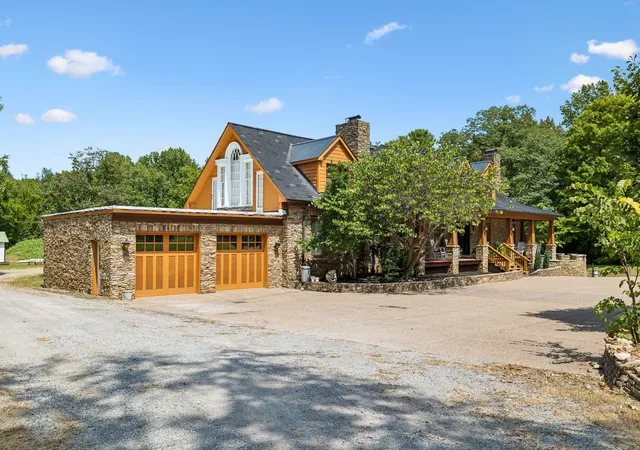 2nd image of 1374 Peter Pond Rd, Ashland City, TN 37015 | MLS# 3516196