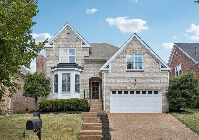 Single family home for sale at 915 Cherry Plum Ct, Nashville, TN 37215 | MLS# 3594648