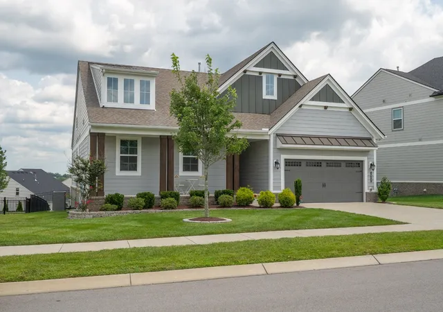 Photo 3 of Single family home for sale at 2069 Hedgelawn Dr, Lebanon, TN 37090 | MLS# 3511160 | Listing updated on 2026-09-23