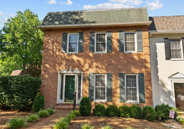 Photo 3 of Townhouse for sale at 601 Glenn Cir, Madison, TN 37115 | MLS# 3510592 | Listing updated on 2026-08-28