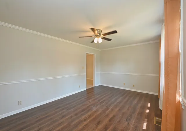 Photo 4 of Single family home for sale at 100 Mcbratney Dr, Hendersonville, TN 37075 | MLS# 3542527 | Listing updated on 2026-09-05