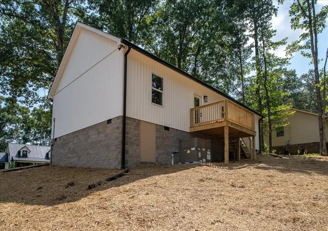 26th image of 300 Devin Dr, Lawrenceburg, TN 38464 | MLS# 3513112