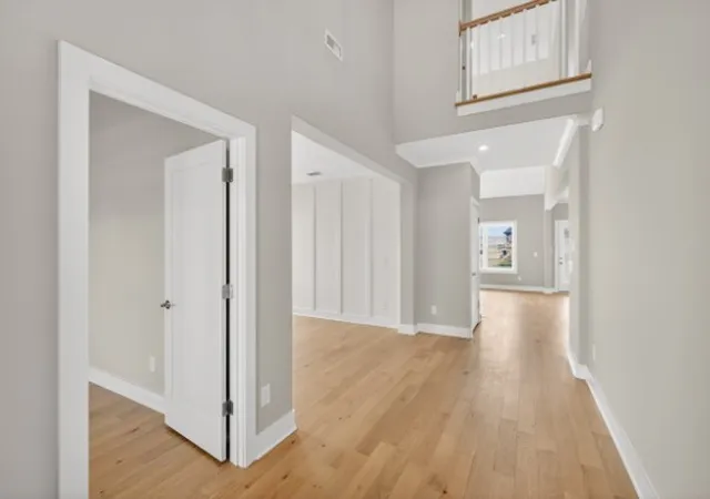 2nd image of 2204 Winterdale Dr, Murfreesboro, TN 37128 | MLS# 3510655