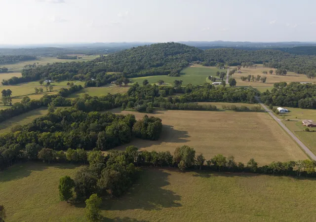 1st image of 975 Haunt Hollow Rd, Unionville, TN 37180 | MLS# 3516123