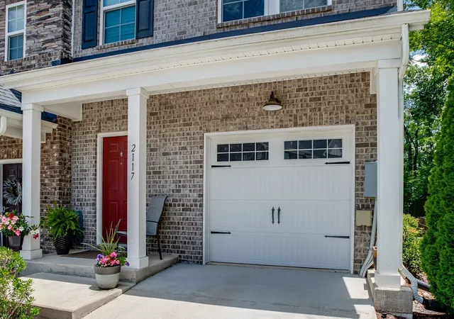 Photo 4 of Sale Pending at 2117 Belle Crk Way, Nashville, TN 37221 | MLS# 3516377 | Listing updated on 2026-08-26