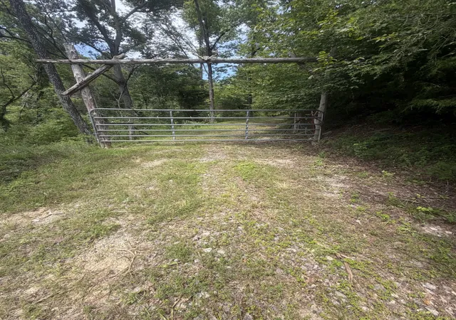2nd image of 0 Honeysuckle Lane, Ashland City, TN 37015 | MLS# 3511209