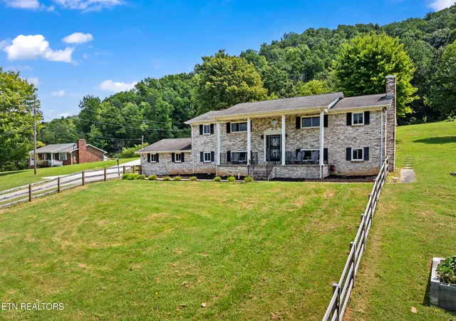 2nd image of 6818 Texas Valley Rd, Knoxville, TN 37938 | MLS# 3510662