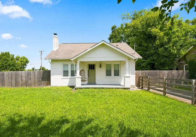 2nd image of 2414 Seifried St, Nashville, TN 37208 | MLS# 3519332