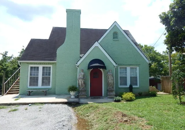 2nd image of 427 W Main St, Mc Minnville, TN 37110 | MLS# 3510822