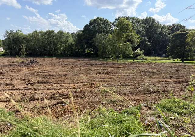 1st image of 1 Demastus Lane, Columbia, TN 38401 | MLS# 3510692