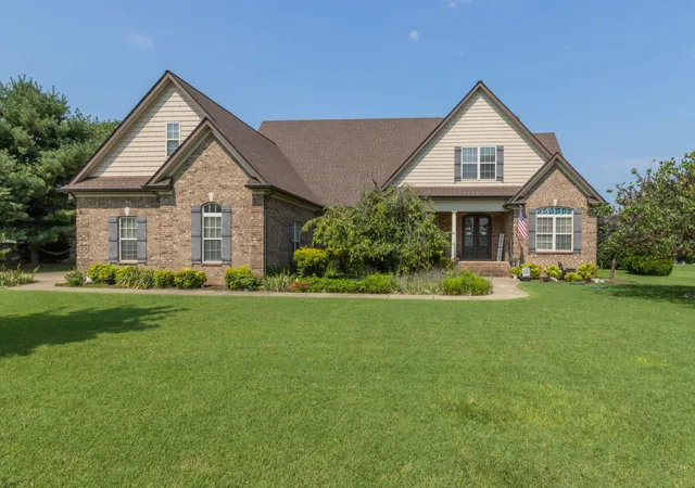 1st image of 124 Hayfield Ct, Lascassas, TN 37085 | MLS# 3512780