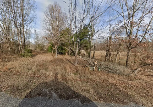 2nd image of 21 Masters Cv, Trenton, TN 38382 | MLS# 3510708