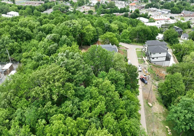 4th image of 6031 Hill Cir, Nashville, TN 37209 | MLS# 3510737