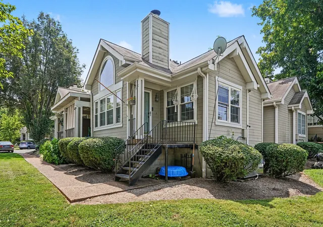 1st image of 129 Cherry Hill Dr #18C, Hendersonville, TN 37075 | MLS# 3515939