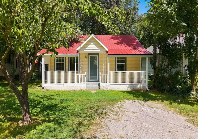 2nd image of 164 W Morningside Dr, Gallatin, TN 37066 | MLS# 3519069