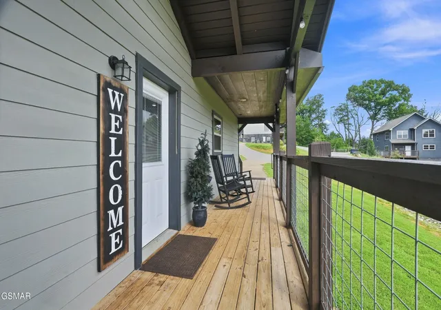 Photo 3 of Single family home for sale at 315 Paul Lafollette Way, Sevierville, TN 37876 | MLS# 3510735 | Listing updated on 2026-09-26
