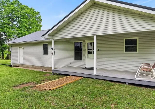 image of 8607 Crossville Hwy, Sparta, TN 38583 | MLS# 3510746