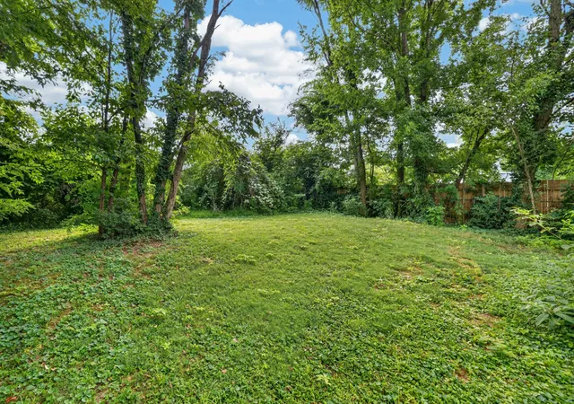 3rd image of 54 Robin Rd, Hopkinsville, KY 42240 | MLS# 3510752