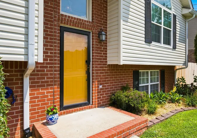 Photo 2 of Single family home for sale at 1163 Fitzpatrick Rd, Nashville, TN 37214 | MLS# 3525865 | Listing updated on 2026-08-30