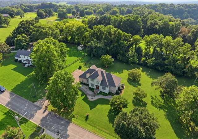 2nd image of 2044 Laura Ln, Springfield, TN 37172 | MLS# 3512514