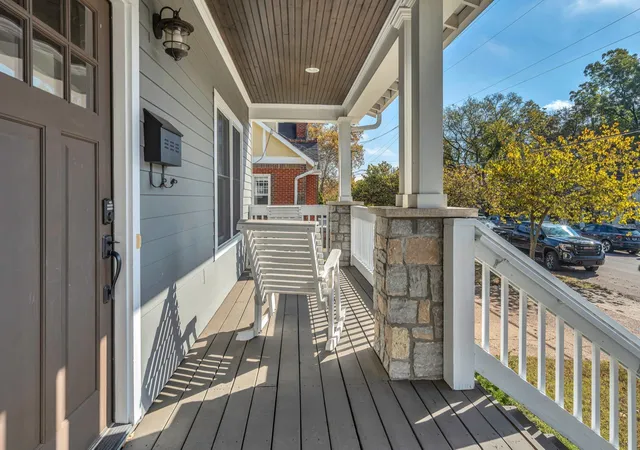2nd image of 1402 Paris Ave, Nashville, TN 37212 | MLS# 3513517