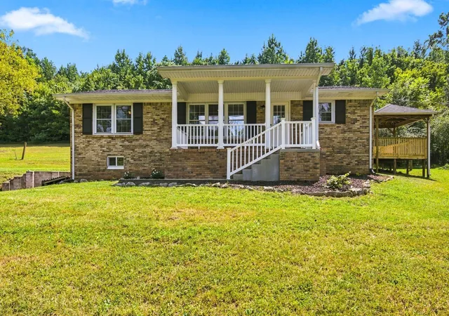 2nd image of 1966 Tennessee St, Westpoint, TN 38486 | MLS# 3513161