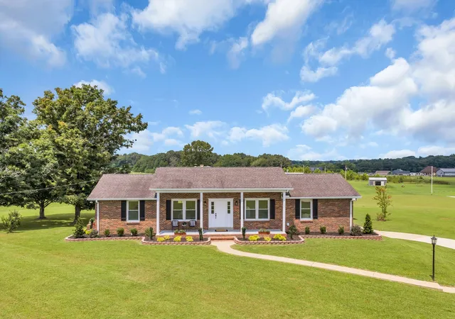 1st image of 2151 Abiff Rd, Burns, TN 37029 | MLS# 3512464