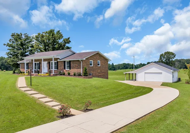 2nd image of 2151 Abiff Rd, Burns, TN 37029 | MLS# 3512464