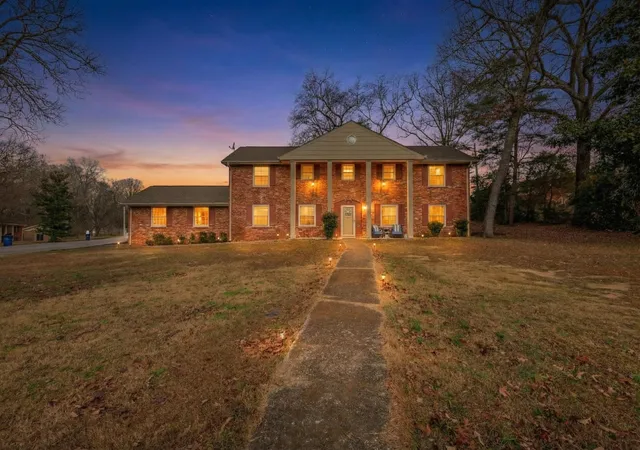1st image of 4535 Lake Haven Dr, Chattanooga, TN 37416 | MLS# 3510814