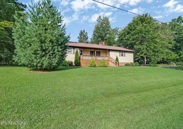 5th image of 1019 Greenwood Dr, Jamestown, TN 38556 | MLS# 3510818
