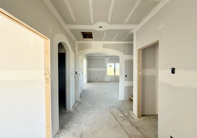 Photo 3 of Single family home for sale at 3722 Stillwater Pt, Clarksville, TN 37043 | MLS# 3514879 | Listing updated on 2026-10-05