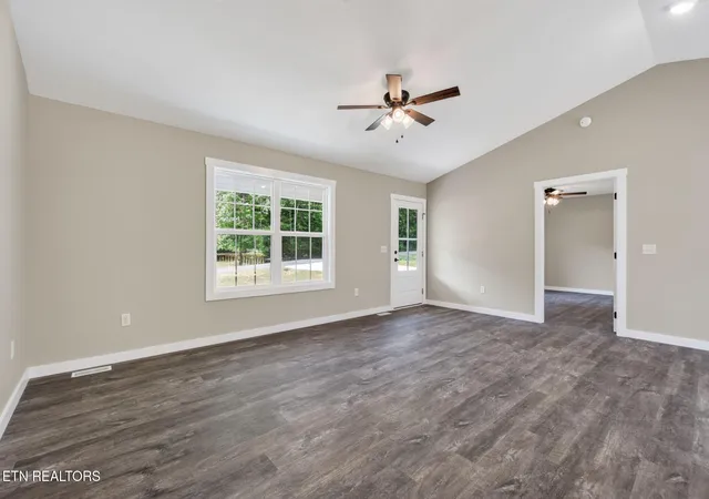 image of 1105 Mohave Dr, Crossville, TN 38572 | MLS# 3510832