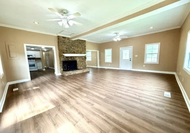 2nd image of 2945 Gospel Of Peace Rd, Hopkinsville, KY 42240 | MLS# 3510863