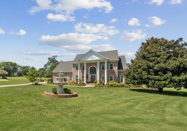 Photo 2 of Single family home for sale at 3108 Stadium Ct, Franklin, TN 37064 | MLS# 3511204 | Listing updated on 2026-08-29