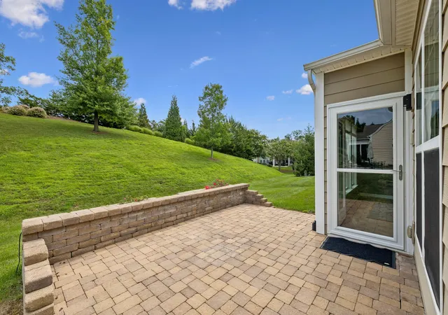 Photo 3 of Sale Pending at 304 Palisade Dr, Mount Juliet, TN 37122 | MLS# 3510961 | Listing updated on 2026-09-28