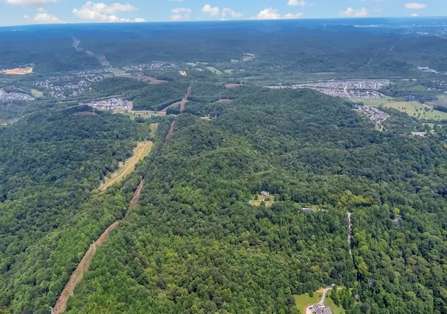 3rd image of 8696 Poplar Creek Rd, Nashville, TN 37221 | MLS# 3511009