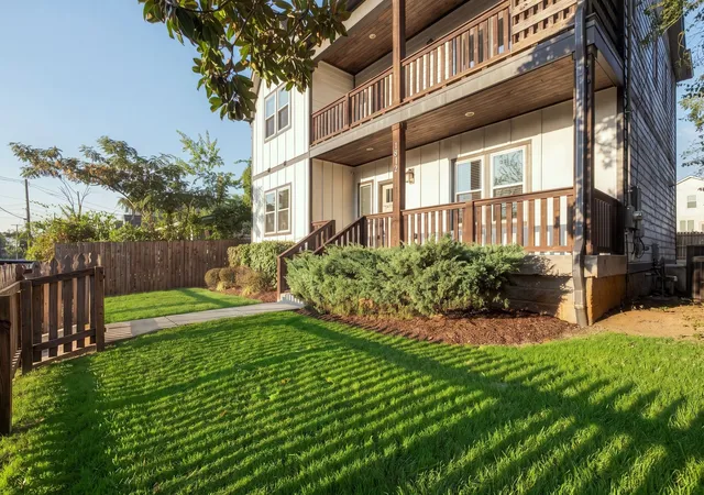 Photo 3 of Single family home for sale at 1812 Cephas St, Nashville, TN 37208 | MLS# 3520616 | Listing updated on 2026-10-04