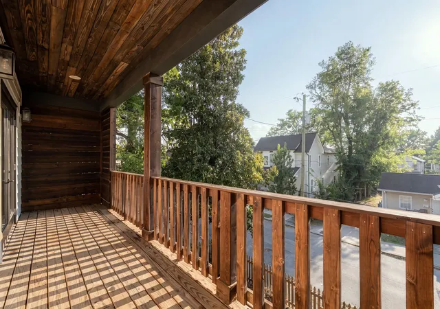 Photo 4 of Single family home for sale at 1812 Cephas St, Nashville, TN 37208 | MLS# 3520616 | Listing updated on 2026-10-04