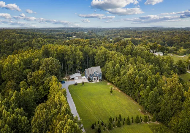 Single family home for sale at 1174 Old Mount Vernon Rd, Bethpage, TN 37022 | MLS# 3513000
