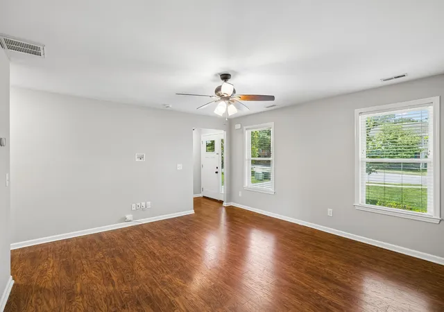 5th image of 7503 Scarborough Pl, Fairview, TN 37062 | MLS# 3515304