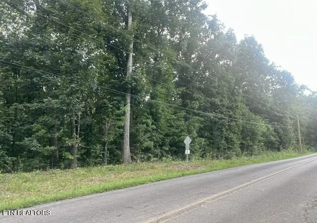 Land for sale at 131 County Rd 326, Sweetwater, TN 37874 | MLS# 3615176