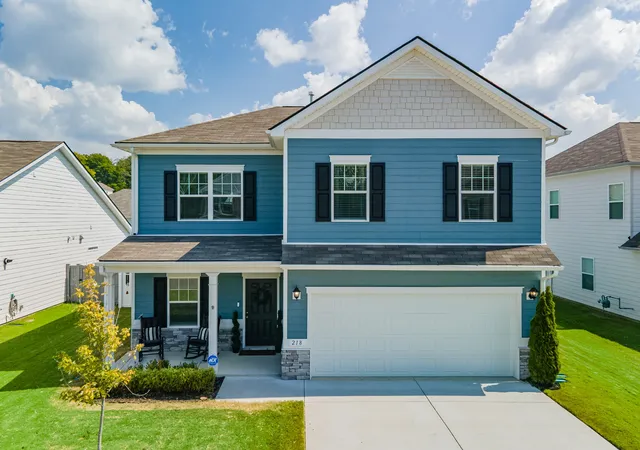 Photo 1 of Single family home for sale at 218 Stonewall Dr, Columbia, TN 38401 | MLS# 3611995 | Listing updated on 2026-10-07