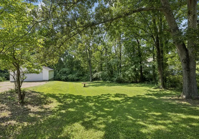 33rd image of 106 Smith St, Ashland City, TN 37015 | MLS# 3510927