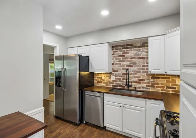 Photo 2 of Single family home for sale at 106 Smith St, Ashland City, TN 37015 | MLS# 3510927 | Listing updated on 2026-10-03