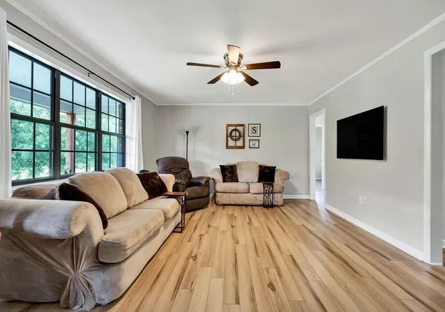 Photo 3 of Single family home for sale at 344 County Rd 189, Decatur, TN 37322 | MLS# 3510916 | Listing updated on 2026-09-21