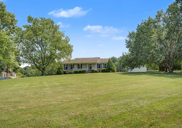 4th image of 356 Lee Rd, Cottontown, TN 37048 | MLS# 3510962